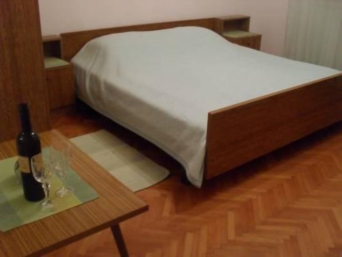 Guesthouse Sobe Radmila