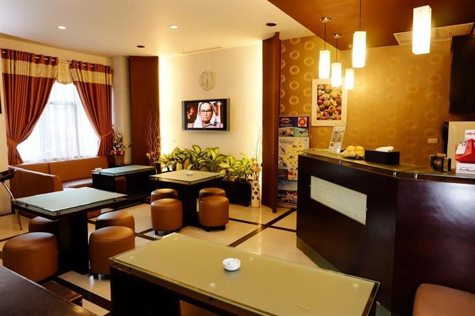 Arinas Hotel