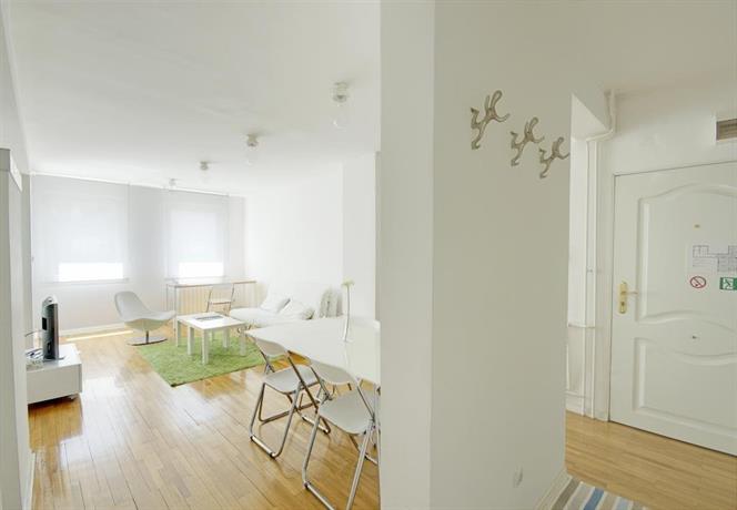 Miu Arena Apartment