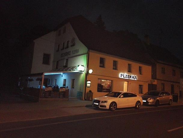 Horska chata Plzenka Pernink Pernink Czech Republic thumbnail