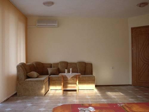 Venis Hotel