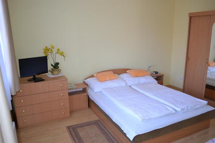 Villa Nova Heviz