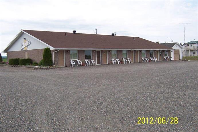 Motel Earlton Earlton Timiskaming Regional Airport Canada thumbnail