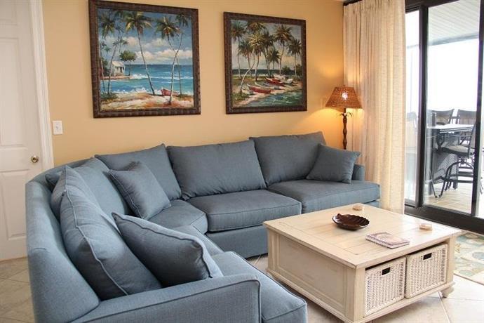 Grand Pointe 411