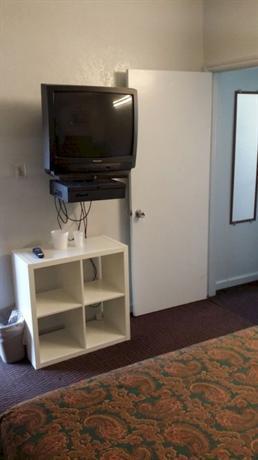 Nights Inn Motel