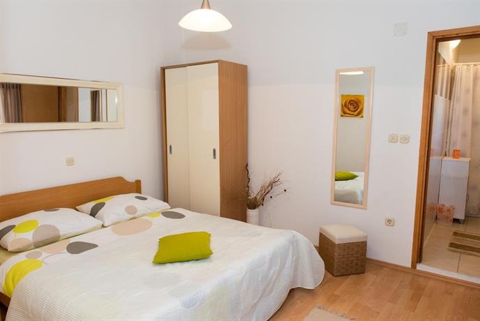 Rooms Andela