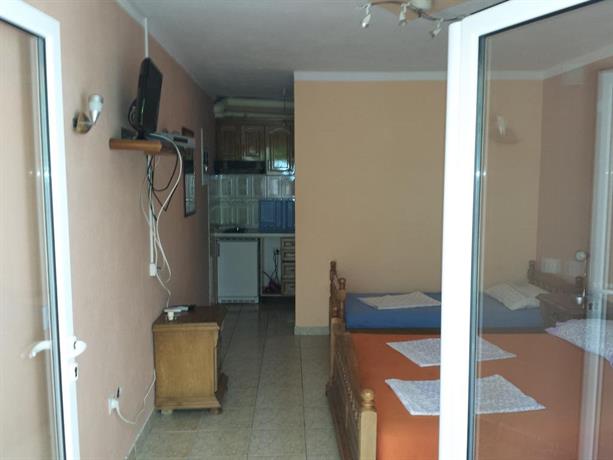 Curani Guesthouse