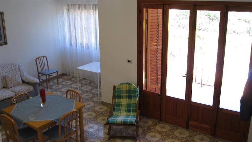 Casa White Jasmine