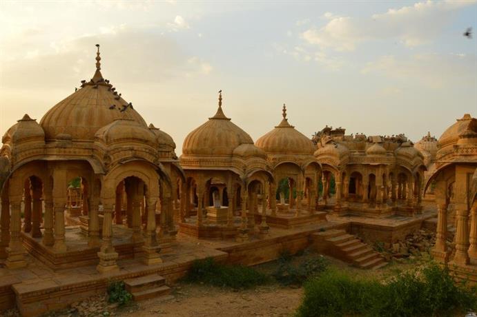 Jaisalmer Hostel Crowd