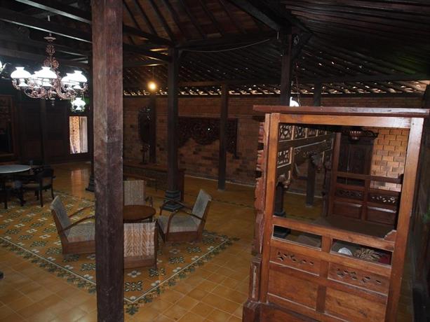 Canting Prodo Traditional Hotel