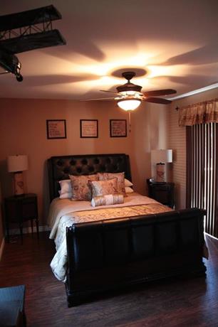 Lil' Heart & Soul Boutique Inn
