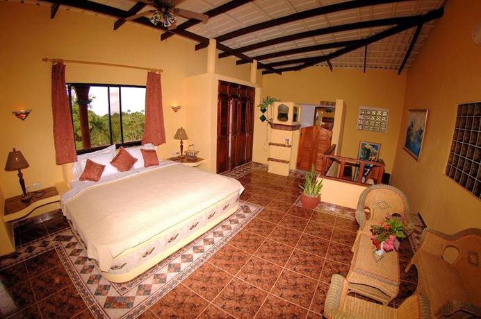 Golden Dolphin Villa