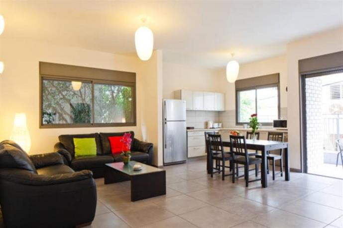 FeelHome - Shouk Hacarmel / Banana Beach