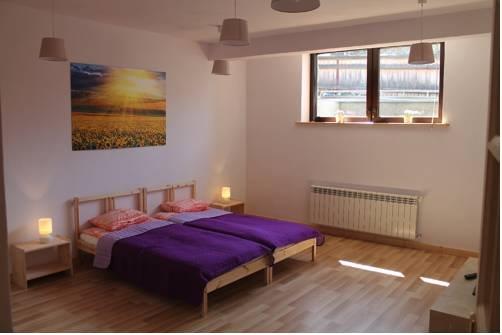 Apartament Bystre