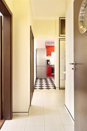 Lovely Funky Flat near Royal Park