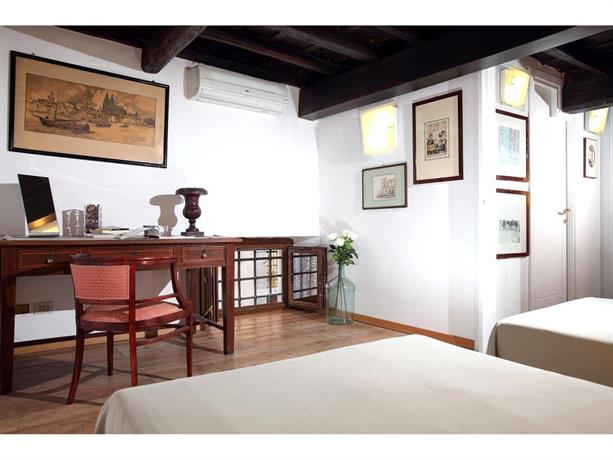 Rome Luxury Rental - Vicolo Palle