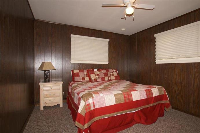 Lakefront Retreat by Big Bear Cool cabins