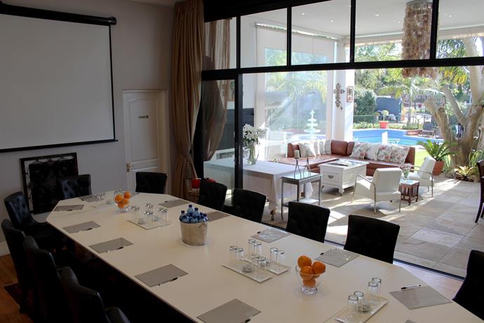 Cape Pillars Boutique Hotel
