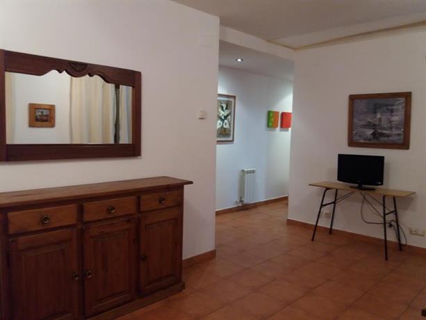 Sota Miravet