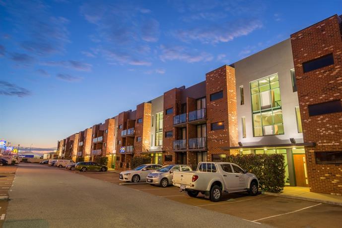 Photo: Perth Ascot Central Apartment Hotel