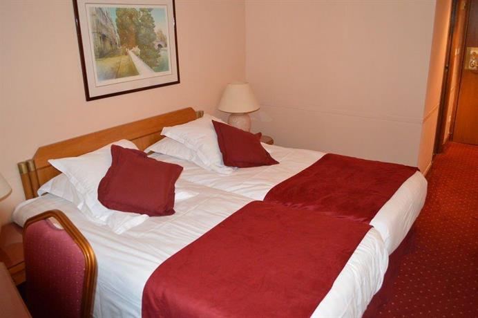 Hotel Royal Elysees
