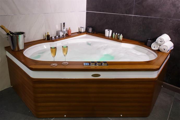 AZIMUT Hotel Medi Terre Netanya