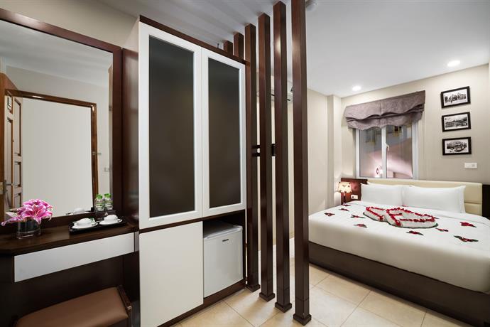 New Vision Palace Hotel