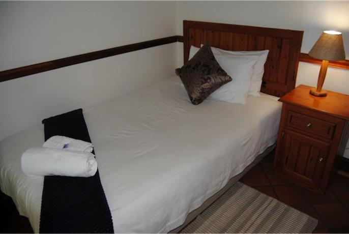 Oakwood Lodge