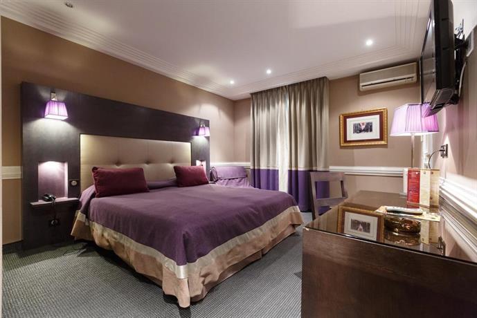 Elysees Hotel