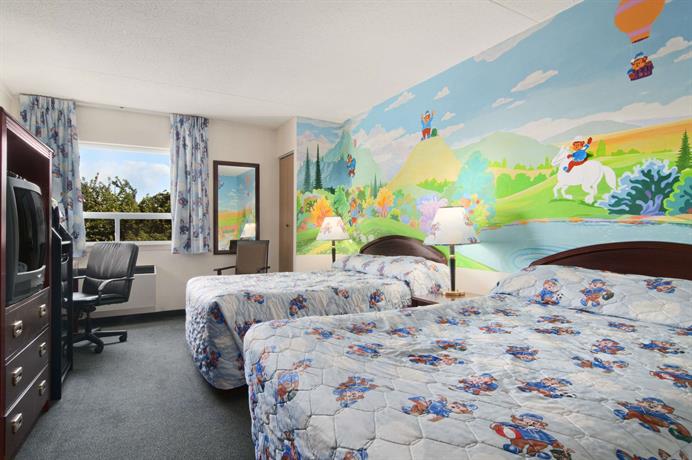Travelodge by Wyndham Edmonton South