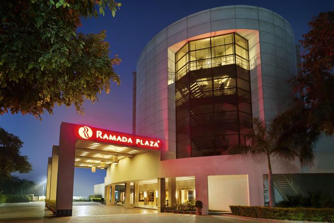 ramada plaza jhv