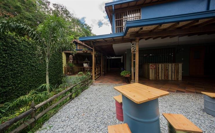 Yolo Hostel Medellin