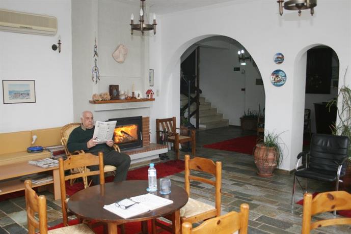 Aparthotel Iliahtides