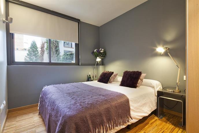 Apartment Barcelona Rentals - Park Guell Apartments