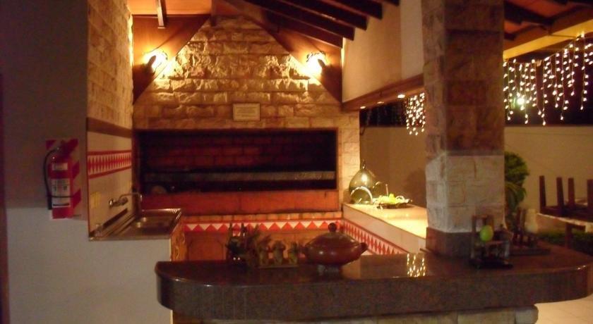 Ross Char Hotel
