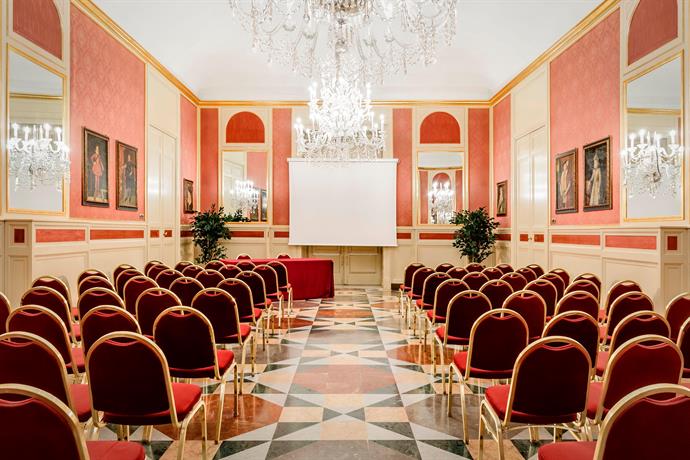 Eurostars Centrale Palace