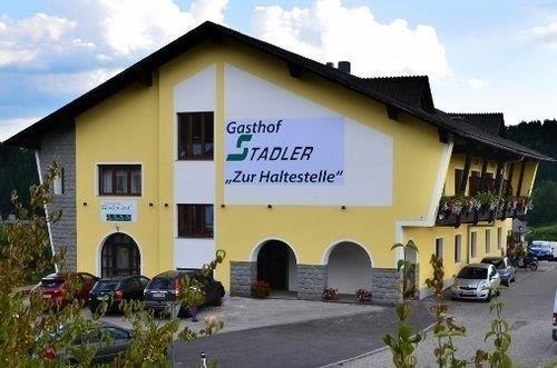 Gasthof zur Haltestelle Neumarkt im Muhlkreis Austria thumbnail