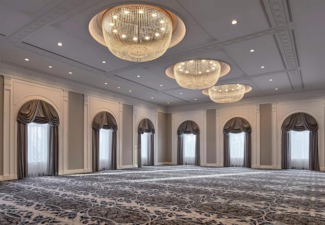 The Hotel Saskatchewan Autograph Collection