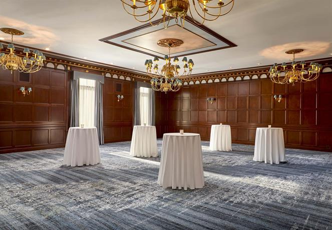 The Hotel Saskatchewan Autograph Collection