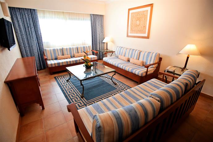 Barcelo Maya Tropical - All Inclusive