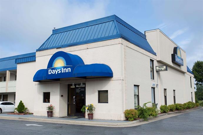 Days Inn by Wyndham High Point Archdale