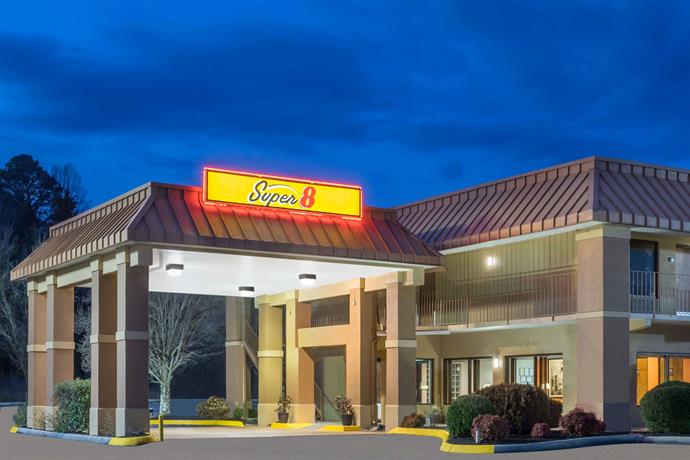 Super 8 by Wyndham Knoxville North Powell