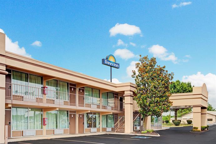 Days Inn by Wyndham Clarksville TN