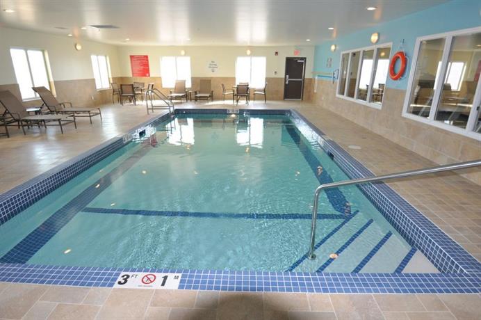 Clarion Hotel Conference Center Sherwood Park Compare Deals