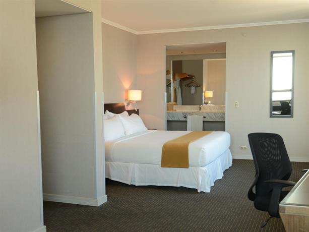 Holiday Inn Express - Antofagasta