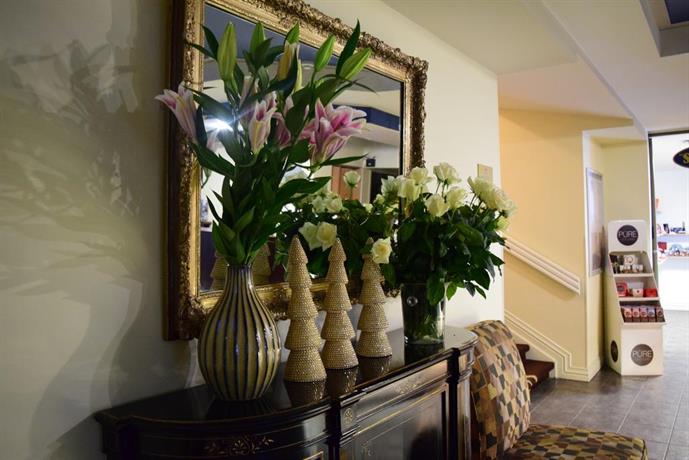 Airport Hotel Mara