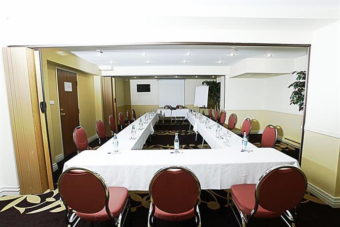 Airport Hotel Mara