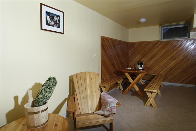 Airport Hotel Mara