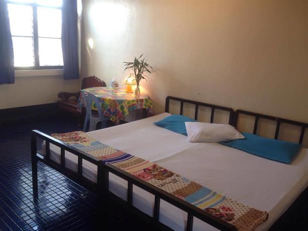Prasuri Guest House