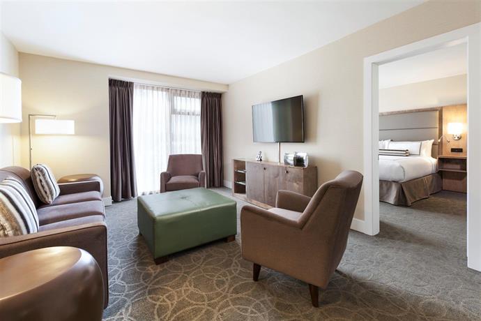 Radisson Blu Vancouver Airport